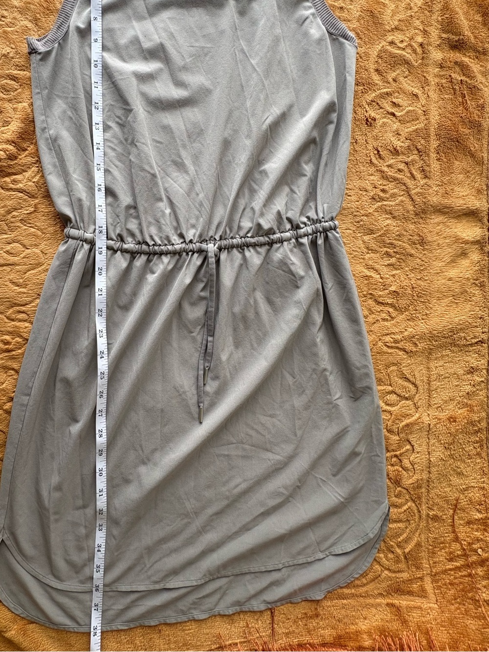 Athlete Rincon Dress in Silver grey Size XS silky fabric lightweight - Picture 4 of 9